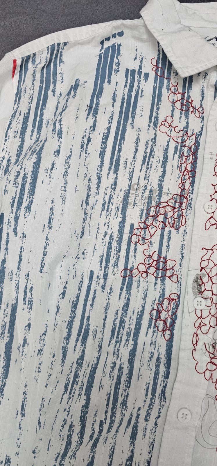 DESIGUAL BUTTONED SHIRT PRETTIEST ARTISTIC DETAILS