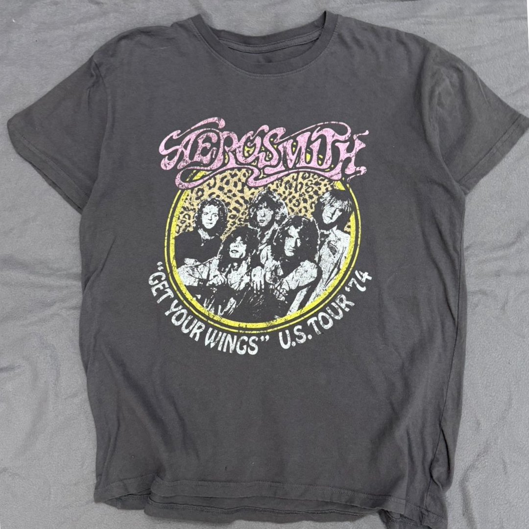 a- AERO SMITH TEE