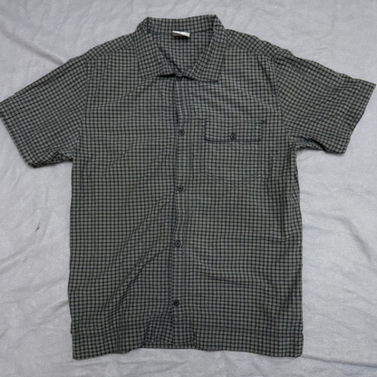 a- SALOMON BUTTONED UP SHIRT