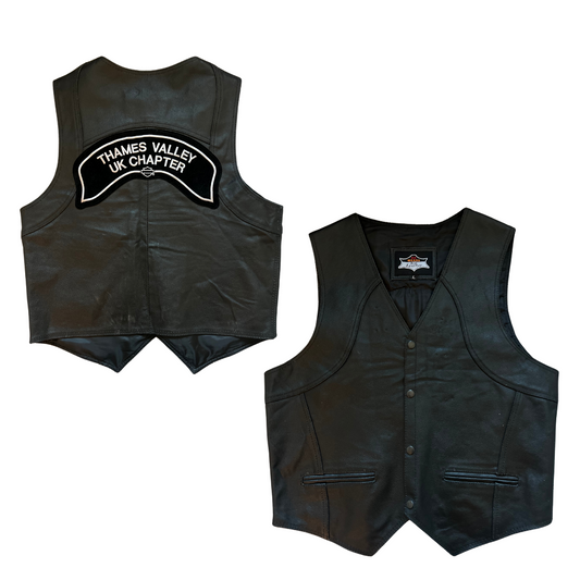 a- VINTAGE 1990s LEATHER VEST