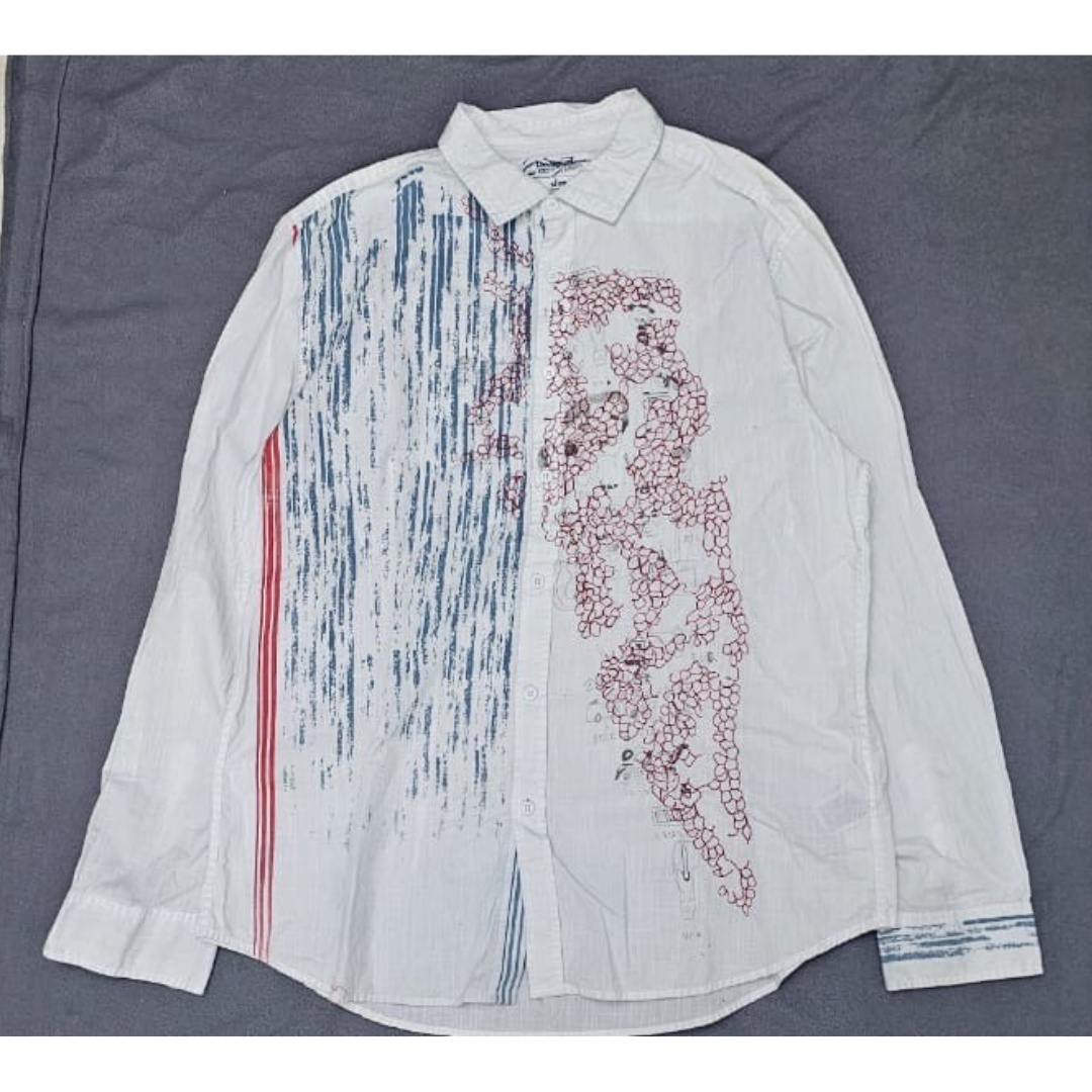 DESIGUAL BUTTONED SHIRT PRETTIEST ARTISTIC DETAILS